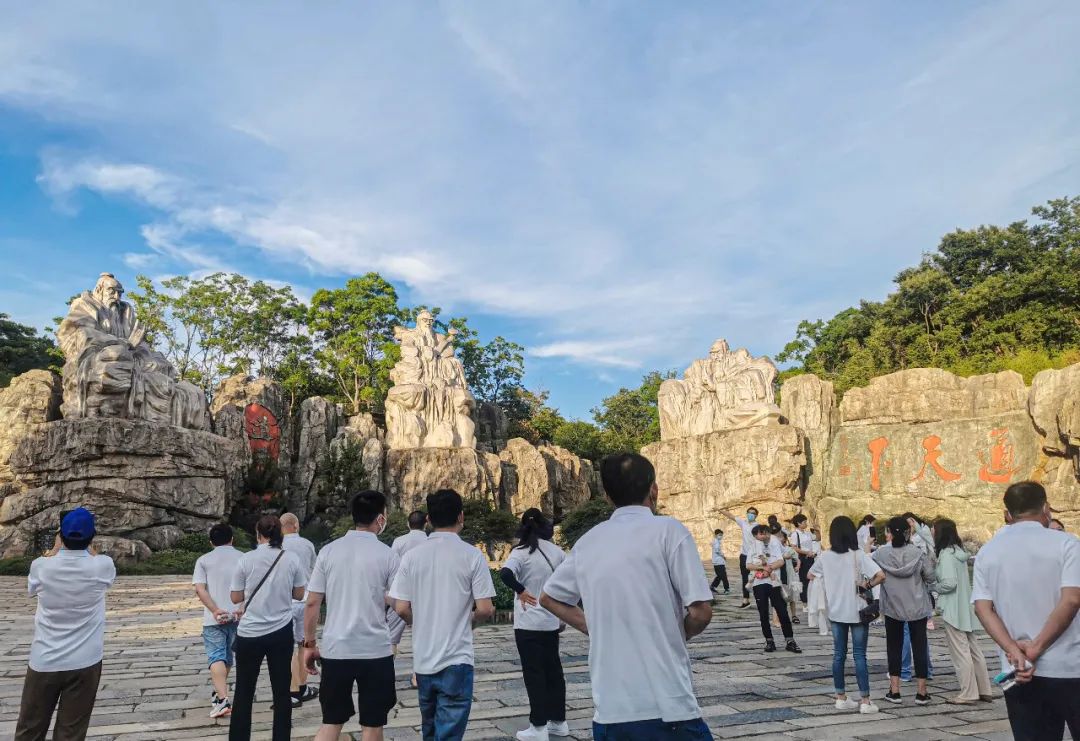 “去疫爭銷促產(chǎn)，我們在一起” 2022年度良友股份休閑歡樂游之旅圓滿結(jié)束(圖2)